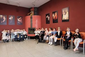 Spektakl Niedźwiedź i Masza