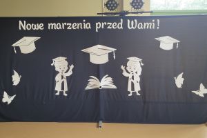 Pożegnanie przez młodsze grupy