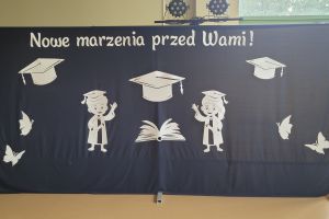 Pożegnanie przez młodsze grupy