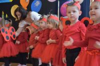 8 Urodziny Przedszkola oraz Pasowanie Biedronek na Przedszkolaka