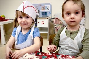 pieczemy świąteczne pierniczki