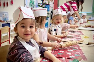 pieczemy świąteczne pierniczki