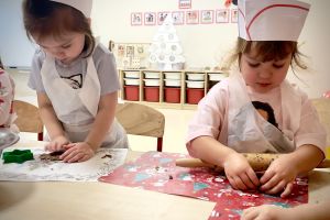 pieczemy świąteczne pierniczki