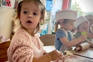 pieczemy świąteczne pierniczki