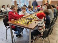Sukces Adasia w Mikołajkowym Turnieju Szachowym-7.12.2025r.
