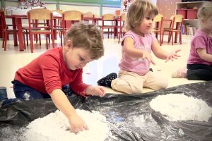 świąteczne zabawy sensoplastyczne