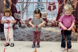 świąteczne zabawy sensoplastyczne