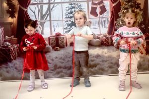 świąteczne zabawy sensoplastyczne