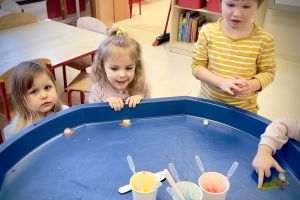 Zimowe zabawy sensoplastyczne