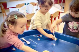 Zimowe zabawy sensoplastyczne