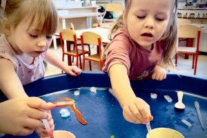 Zimowe zabawy sensoplastyczne