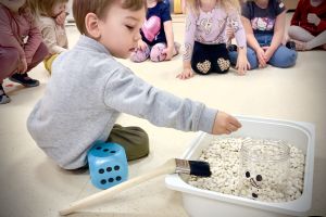 Zimowe zabawy sensoplastyczne