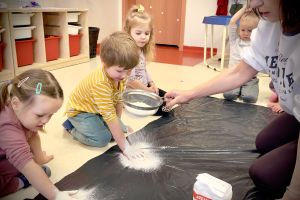 Zimowe zabawy sensoplastyczne