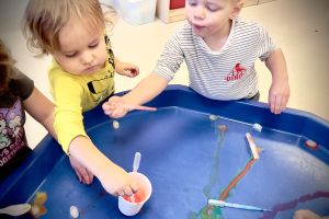 Zimowe zabawy sensoplastyczne