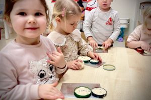 Zimowe zabawy sensoplastyczne