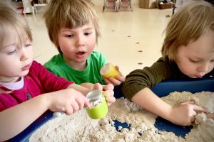 Zabawy z dinozaurami