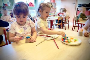 Ozdabiamy wielkanocne jajka