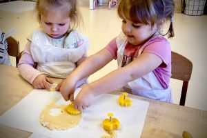 Pieczemy wielkanocne ciasteczka