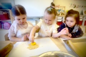 Pieczemy wielkanocne ciasteczka