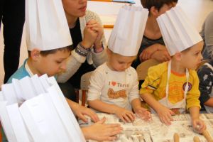 Pieczemy świąteczne pierniki
