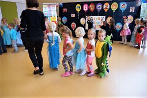 dzień postaci z bajek