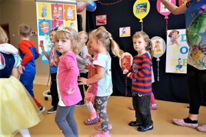 dzień postaci z bajek