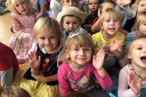 dzień postaci z bajek