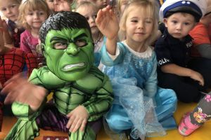 dzień postaci z bajek