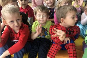 dzien postaci z bajek