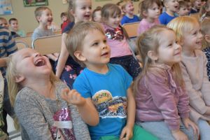 przedstawienie teatralne