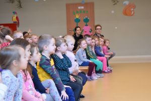 przedstawienie teatralne