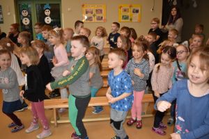 przedstawienie teatralne