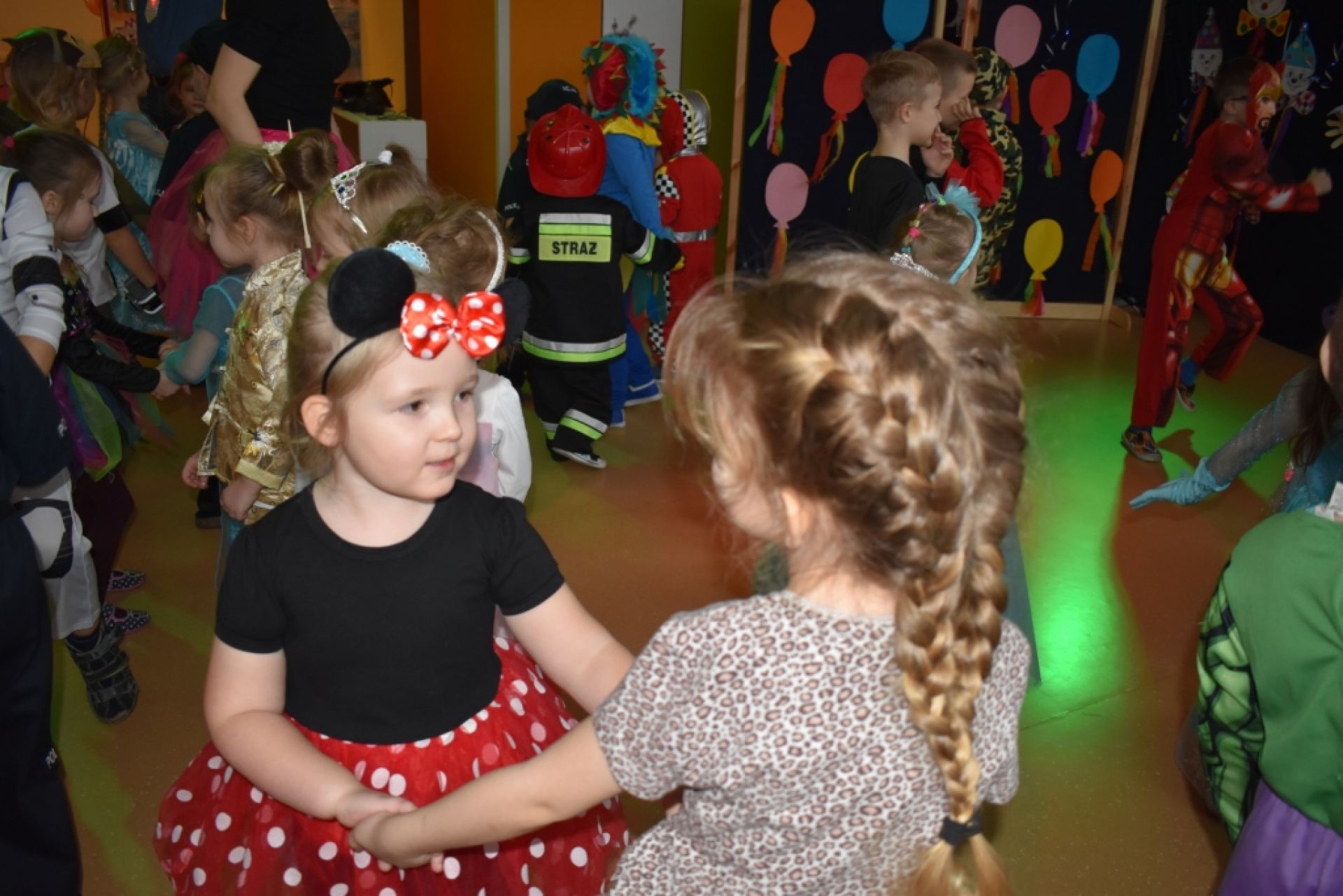 Bal karnawałowy