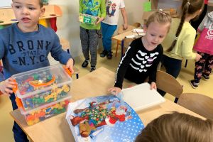 przedszkole bez zabawek