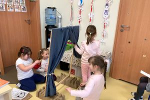 przedszkole bez zabawek