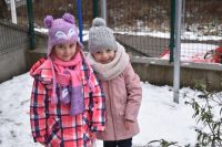 Zabawy zimowe na śniegu