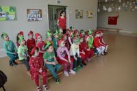 Przedszkolny Przegląd Piosenki "Od gruszki do pietruszki"