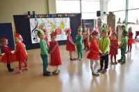 Przedszkolny Przegląd Piosenki "Od gruszki do pietruszki"