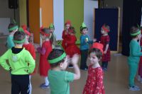 Przedszkolny Przegląd Piosenki "Od gruszki do pietruszki"