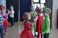 Przedszkolny Przegląd Piosenki "Od gruszki do pietruszki"