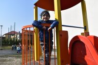 Wiosenne zabawy na placu zabaw