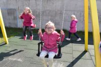 Wiosenne zabawy na placu zabaw