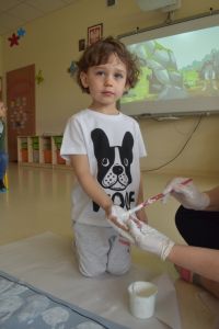 Nasza flaga- praca plastyczna