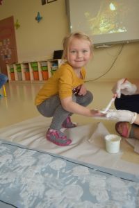 Nasza flaga- praca plastyczna