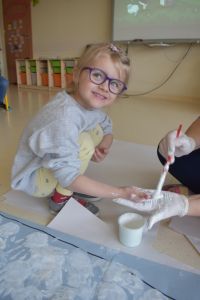 Nasza flaga- praca plastyczna