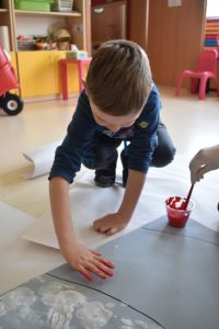 Nasza flaga- praca plastyczna