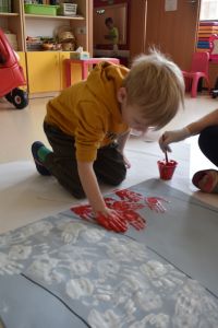 Nasza flaga- praca plastyczna