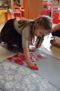 Nasza flaga- praca plastyczna