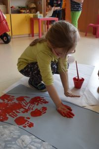 Nasza flaga- praca plastyczna