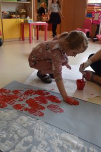 Nasza flaga- praca plastyczna